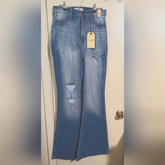 Vibrant Mid Wash Bell Bottom Jeans 13/30 - Picture 1 of 2